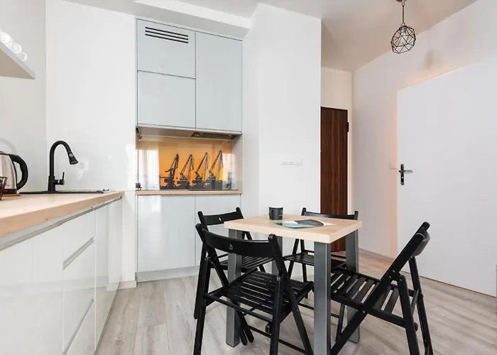 Flatbook - Centre Torunska 11 *