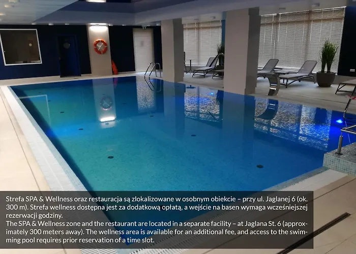 Апартаменты Flatbook - Centre Torunska 11 *